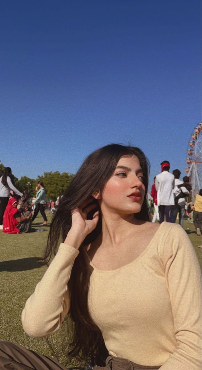 Natural-Beauty-Girl-Photo