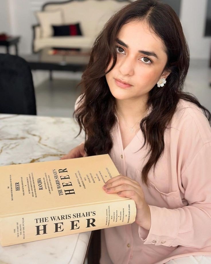 attitude-instagram-dp-for-girls-stylish