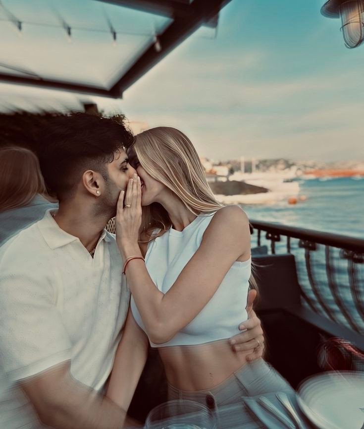 couple-dp-black-dress