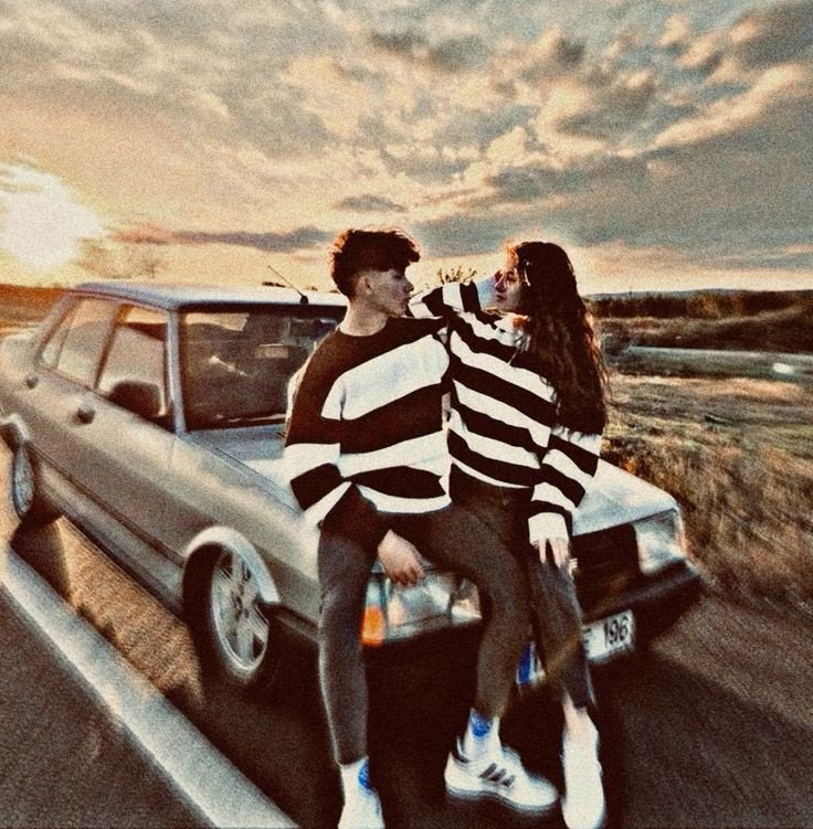 cute-anime-couple-dp-for-instagram