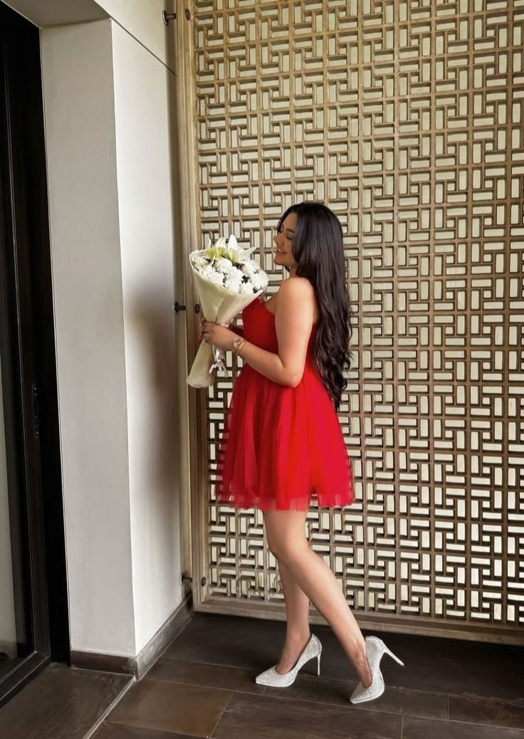 dpz-hidden-face-attitude-instagram-dp-for-girls