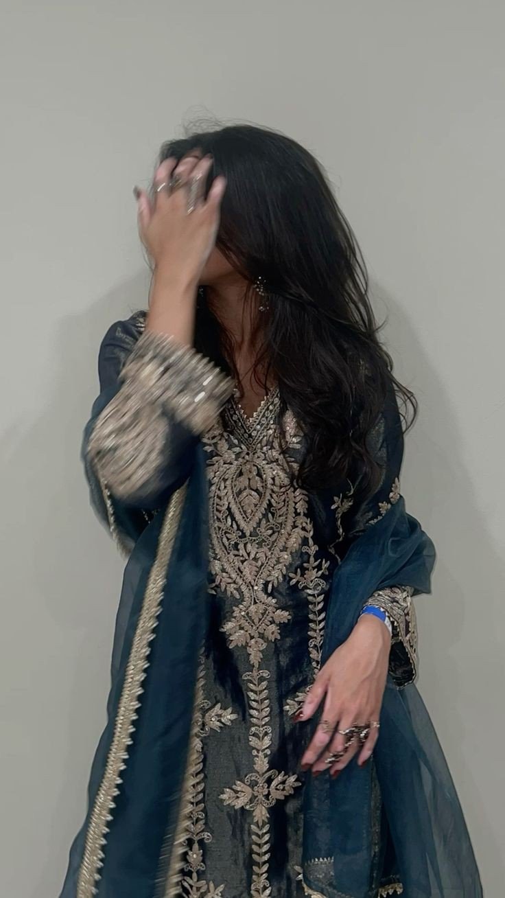 hidden-face-dp-for-girls hidden-face-dp-for-girls