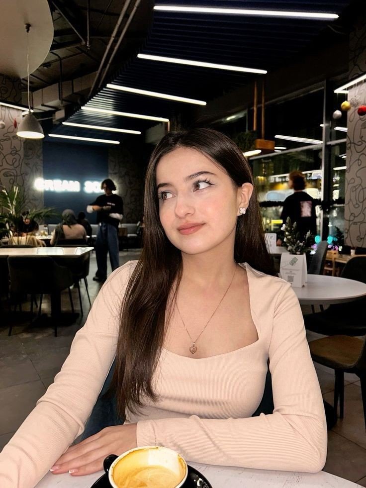 insta-dp-for-girls-eyes-stylish