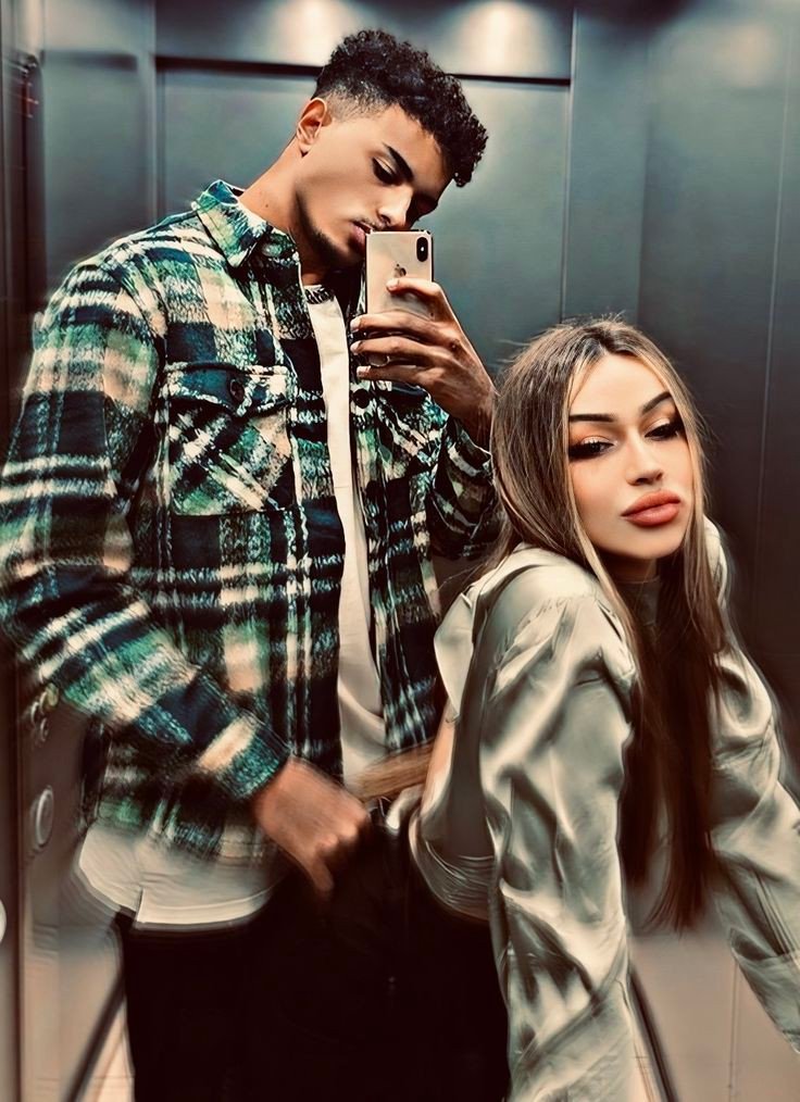 instagram-cute-couple-dp-animation-love