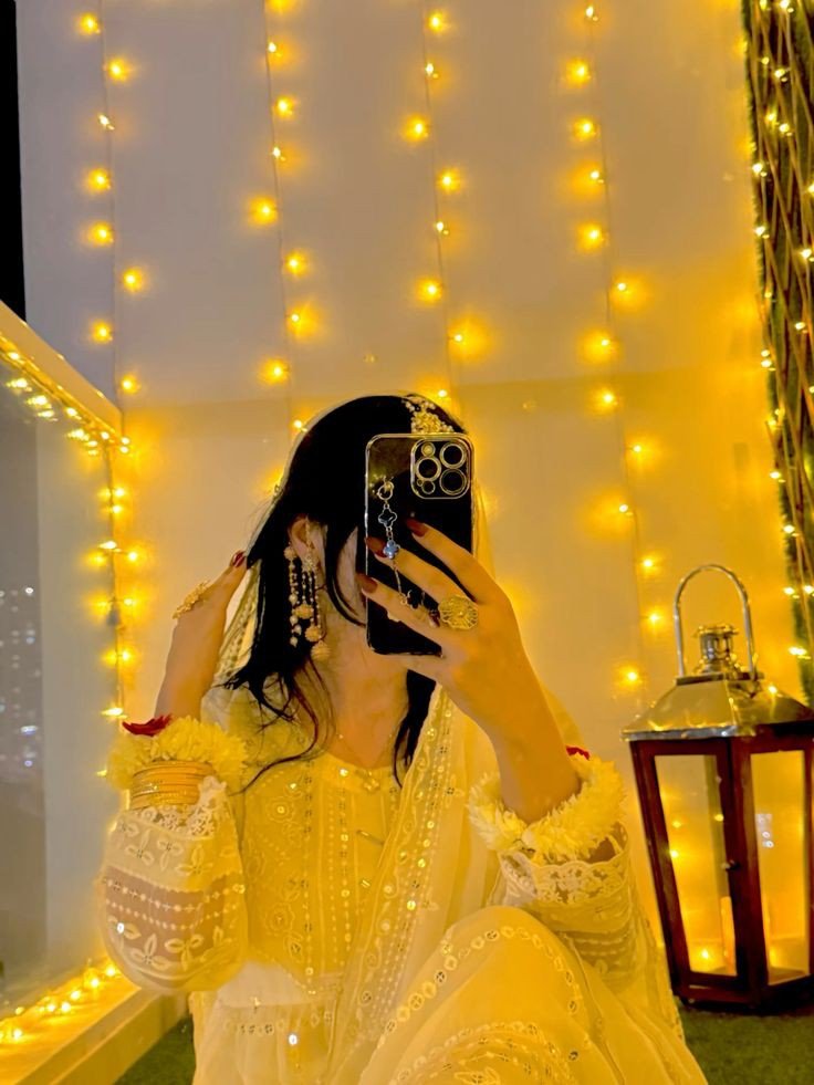 instagram-dp-for-girls-hidden-face-attitude