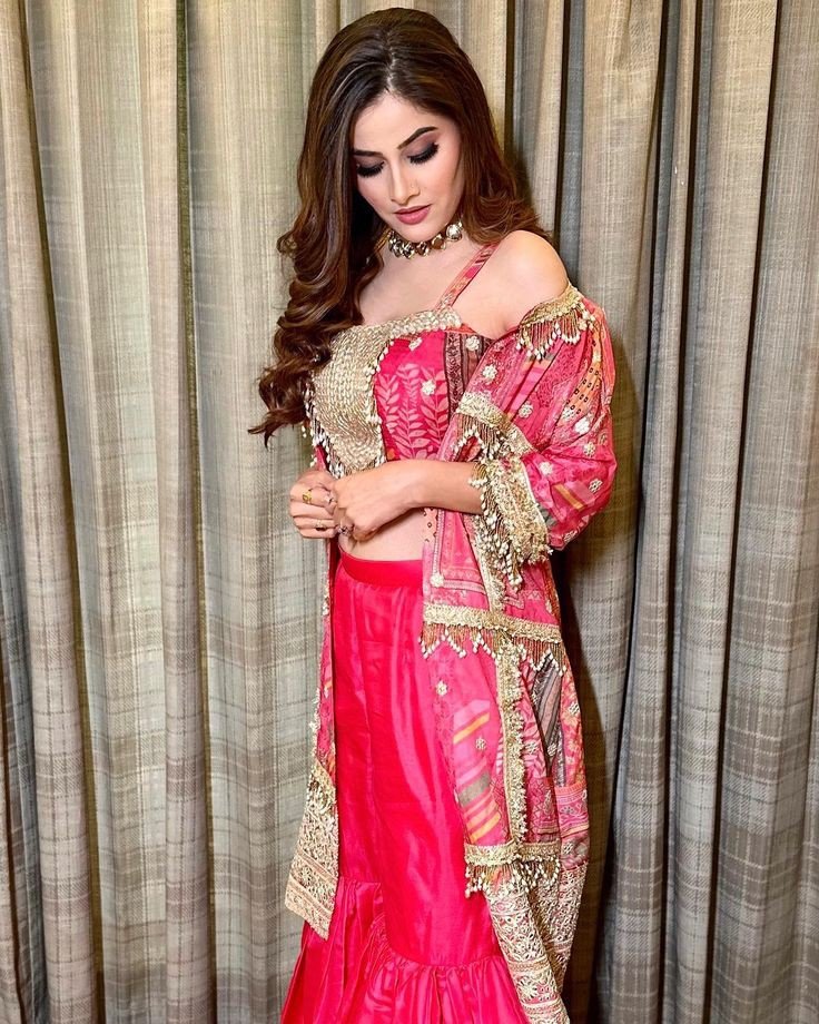 instagram-girls-dp-alone