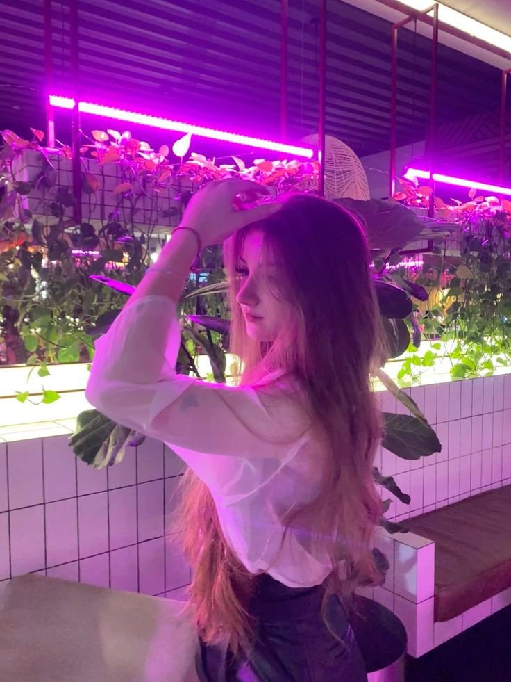 mystery-girl-profile-picture-for-instagram mystery-girl-profile-picture-for-instagram
