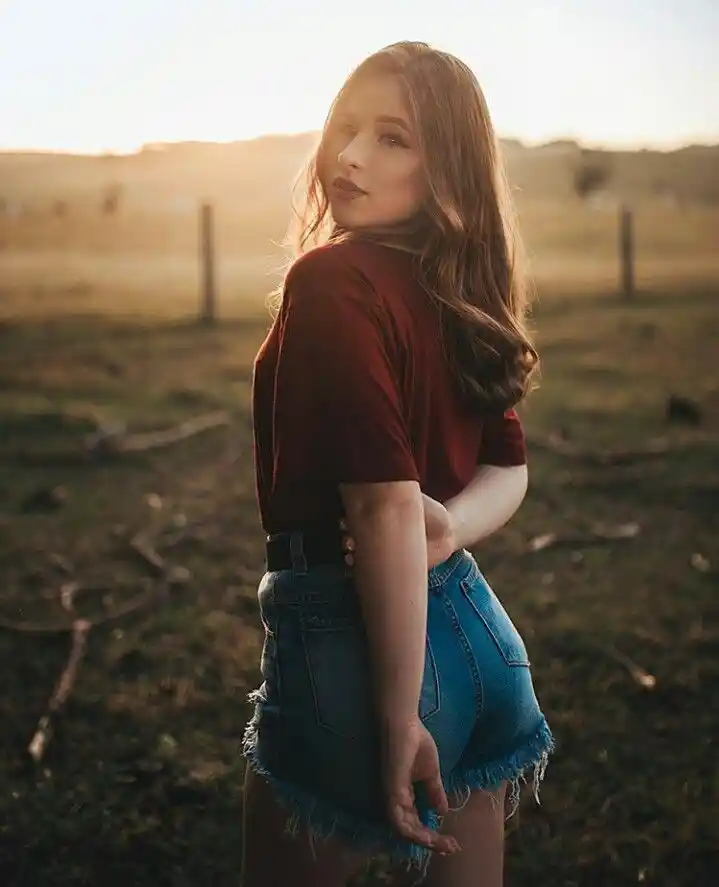 Beautiful Morning Girl DP