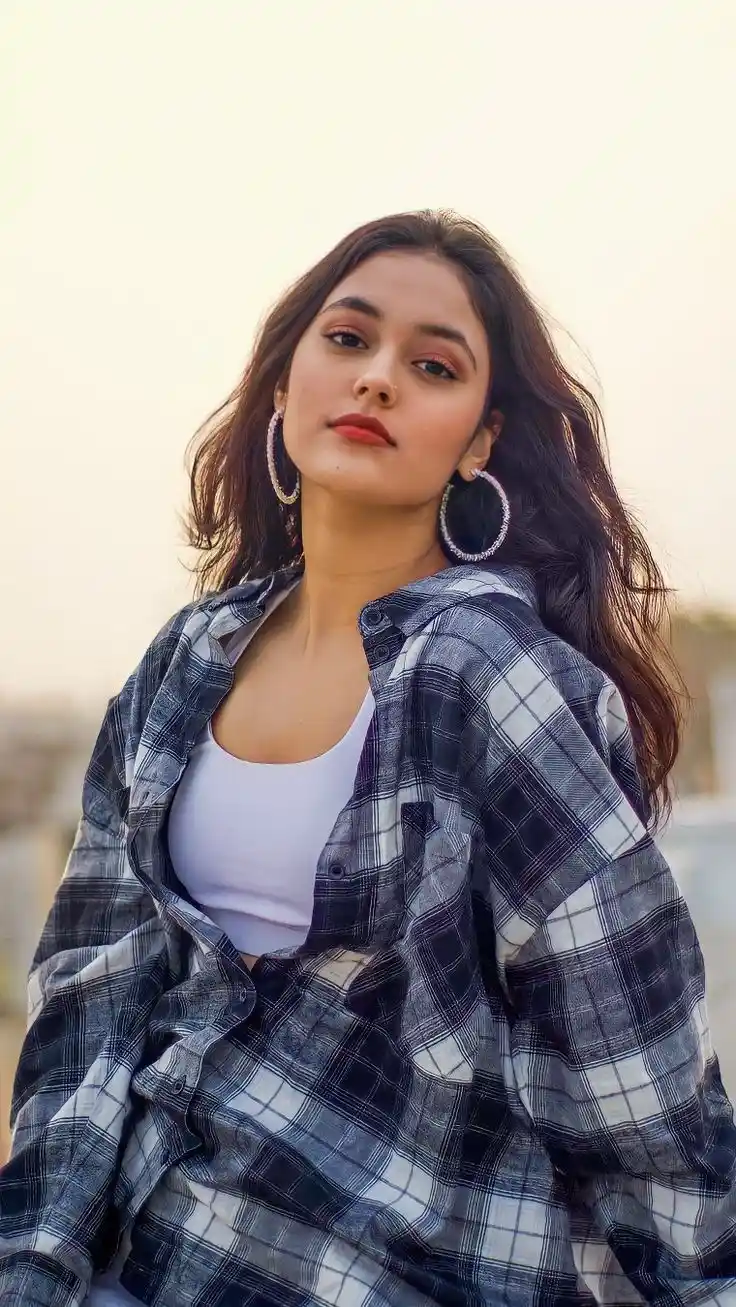 Hidden Face Girls Dp