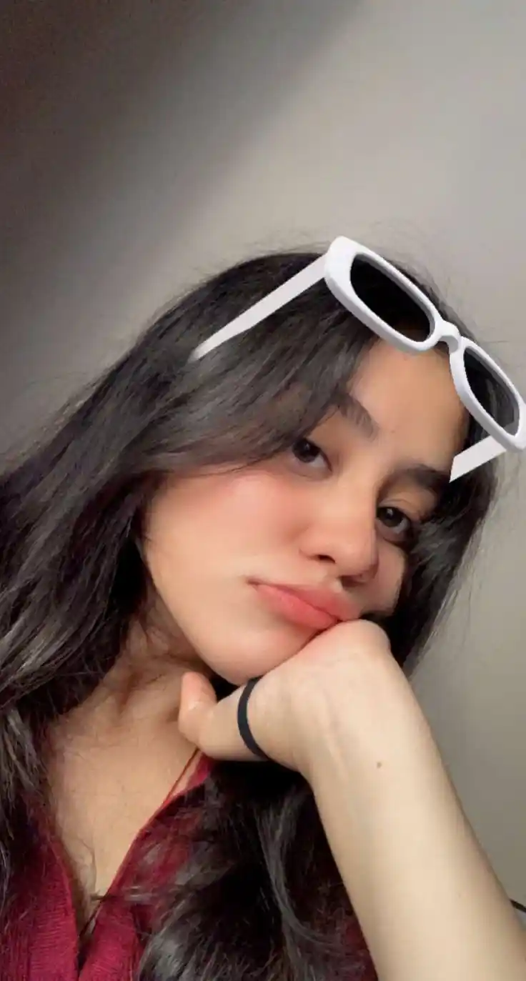 Love Attitude Girls Dp