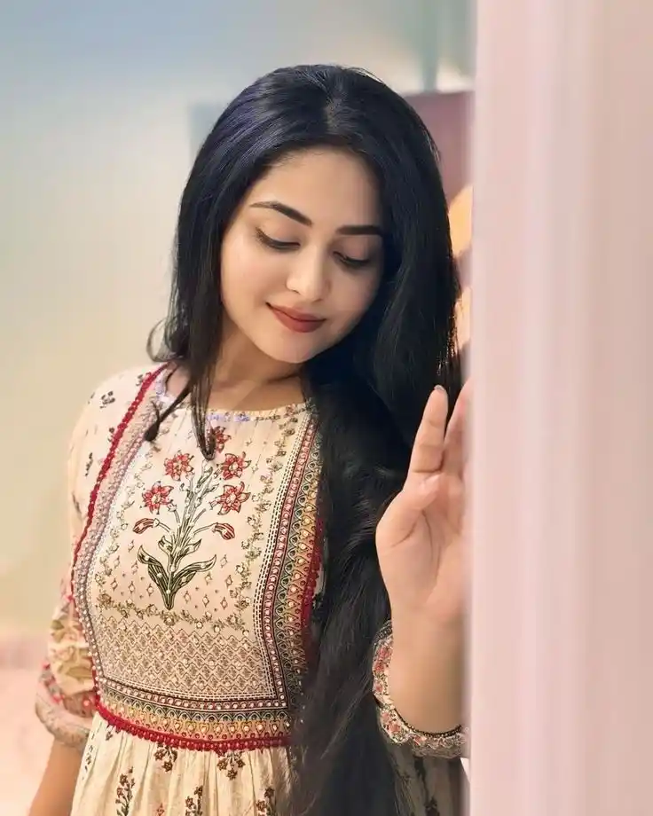 Profile Picture for Girls