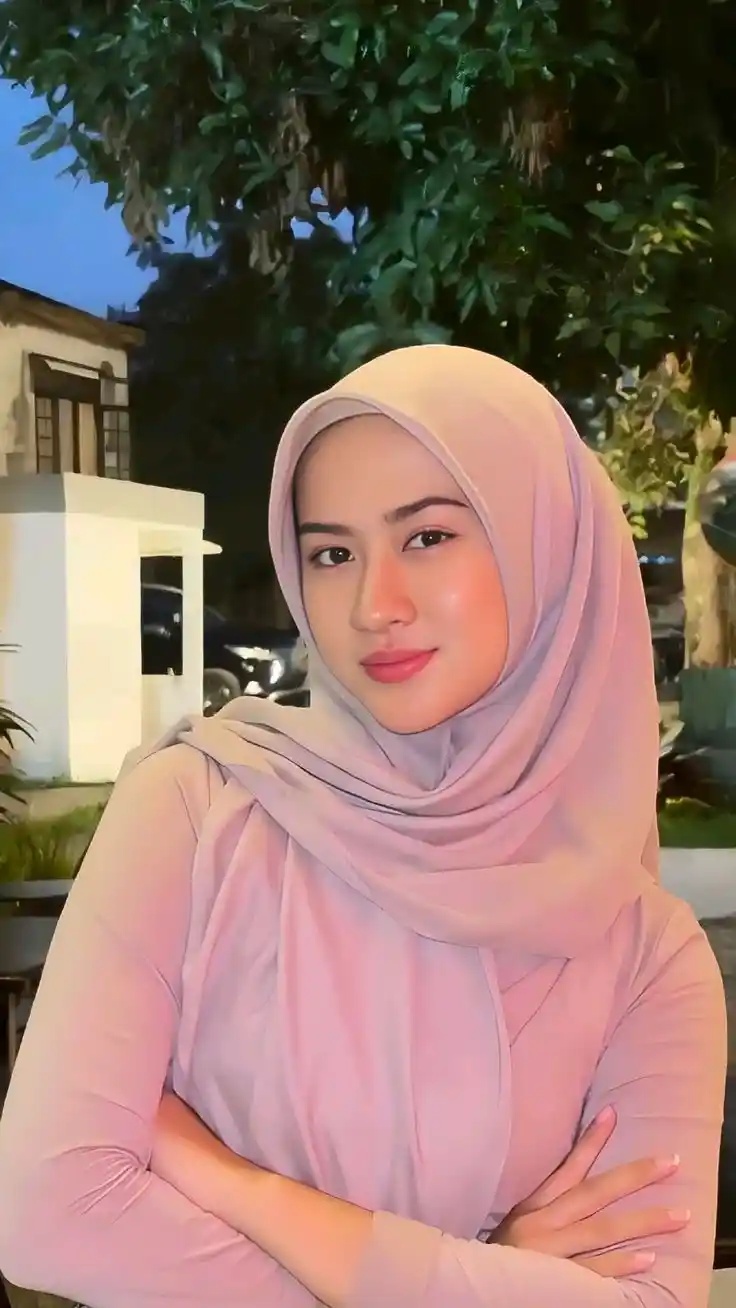 arab hijab girl dp