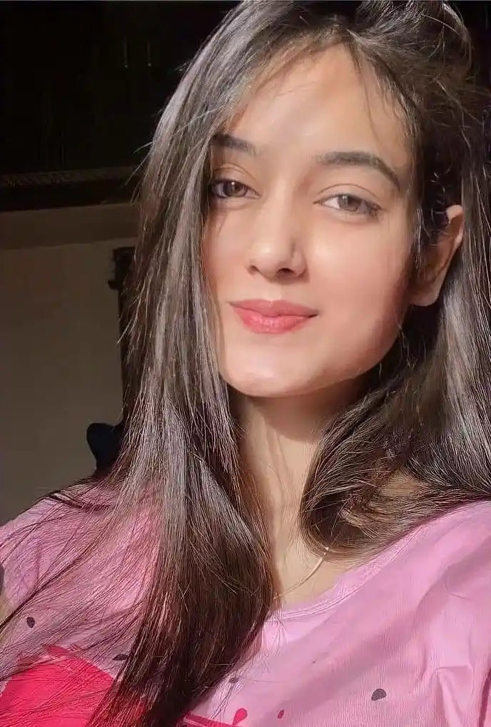 back side hide face girl pic