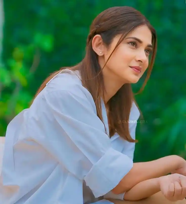 blur hide face girl pic instagram