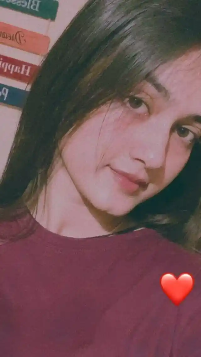 college real simple girl image