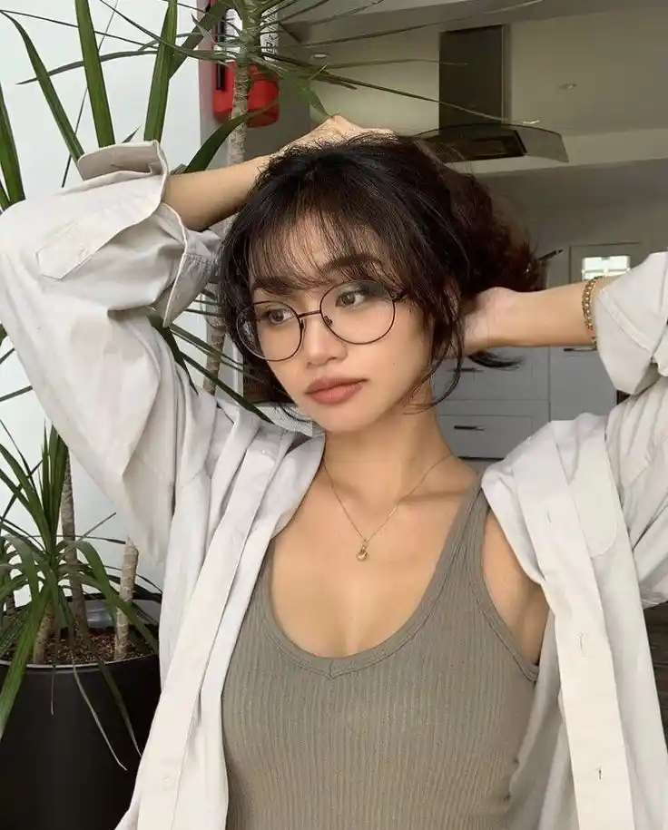 cool attitude girl dp cool attitude girl dp