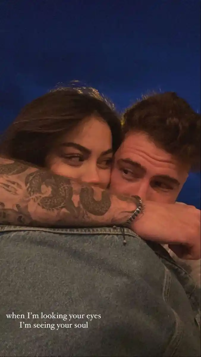 couple dp for instagram aesthetic boy and girl cartoon