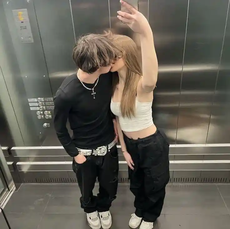 cute anime couple dp for instagram aesthetic