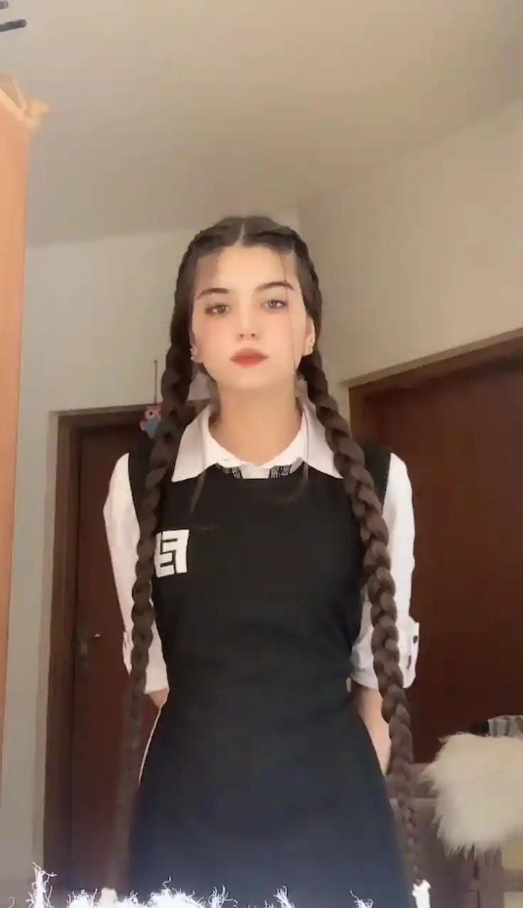 girl photo dp instagram attitude cartoon simple girl photo dp instagram attitude cartoon simple