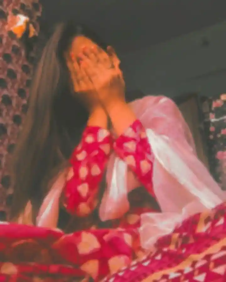 hidden face black girl dp hidden face black girl dp