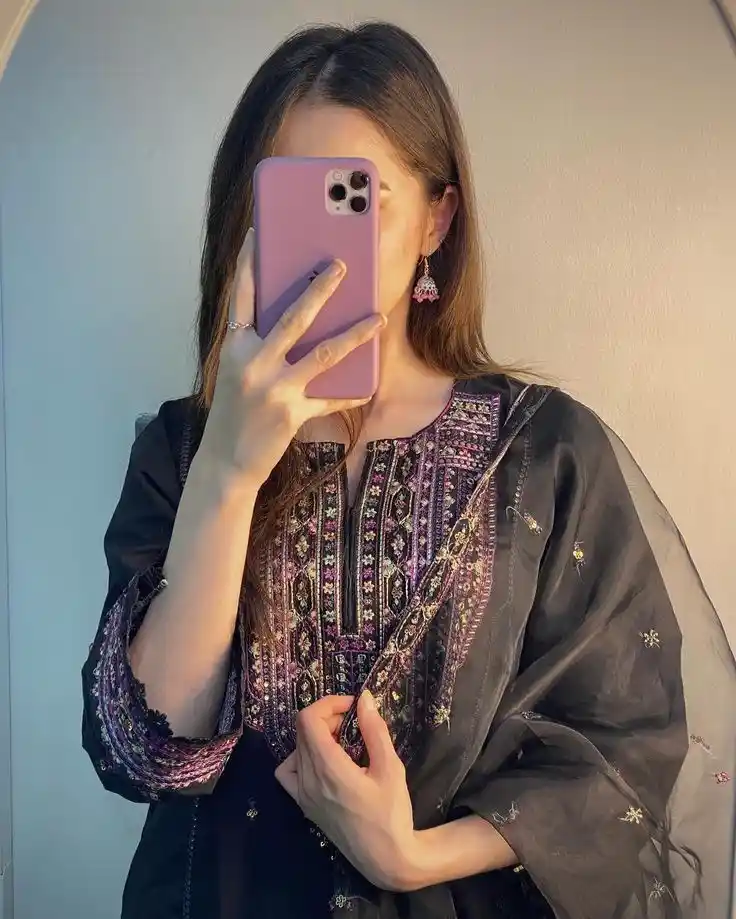 iphone mirror selfie boy dp cartoon iphone mirror selfie boy dp cartoon