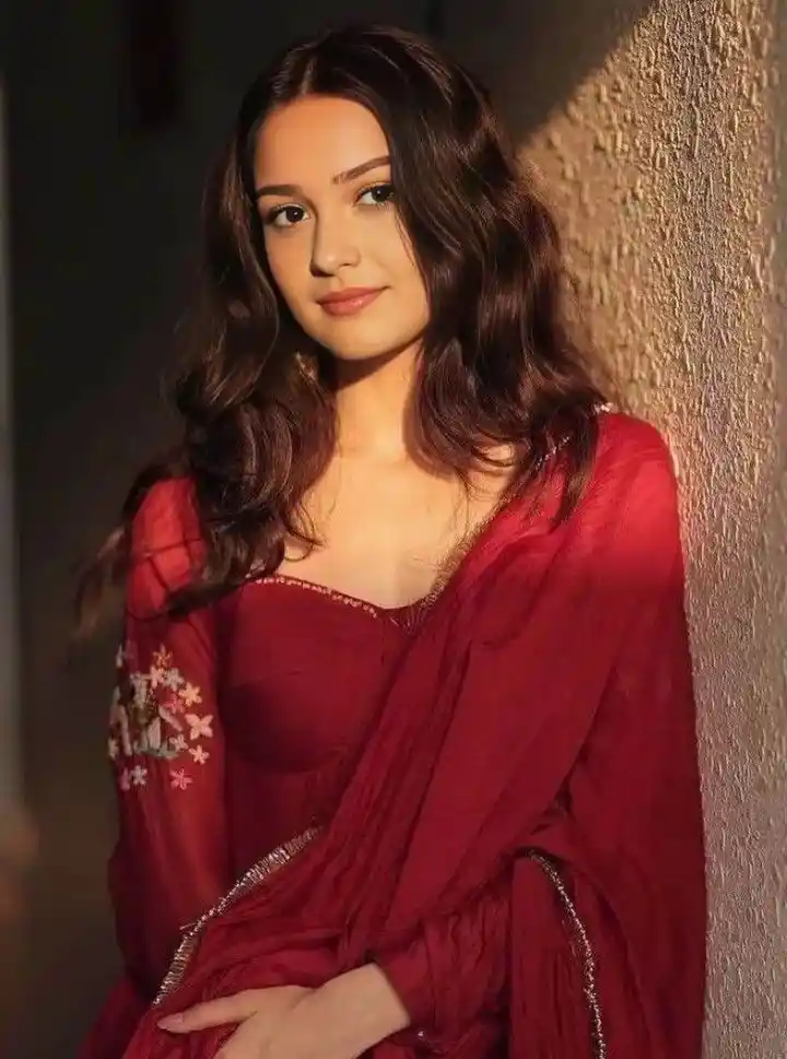 killer attitude girl dp for instagram in hindi killer attitude girl dp for instagram in hindi