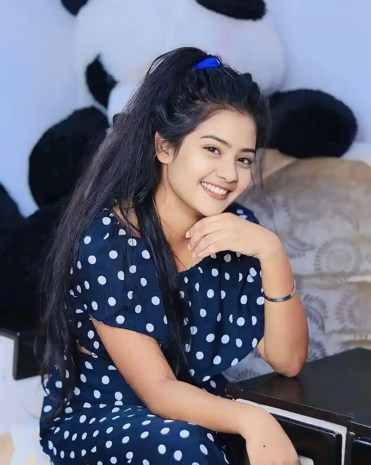 ladki ki dp acchi wali