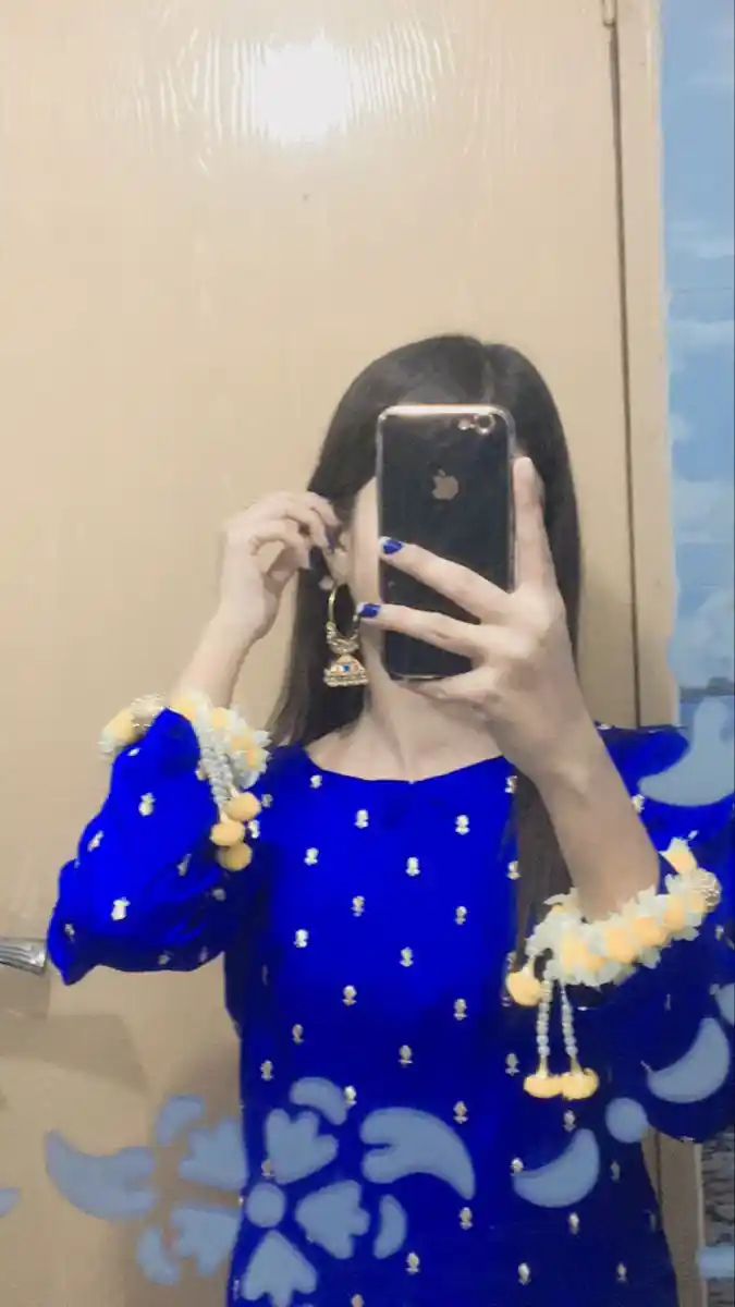 mirror selfie dp for girl attitude mirror selfie dp for girl attitude