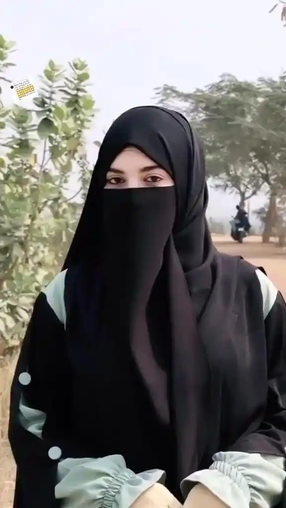 muslim girls dp abaya