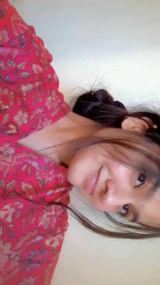 real girl pic hide face app