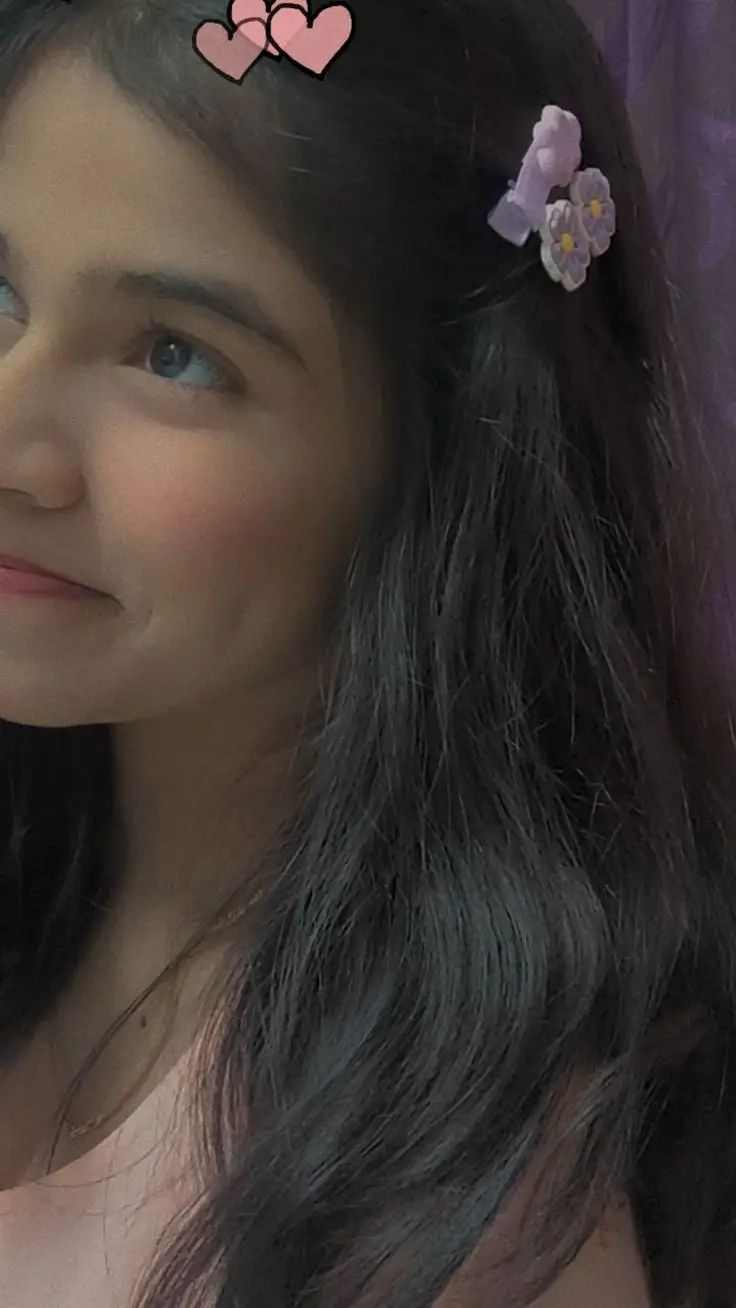 real-simple-girl-image-same