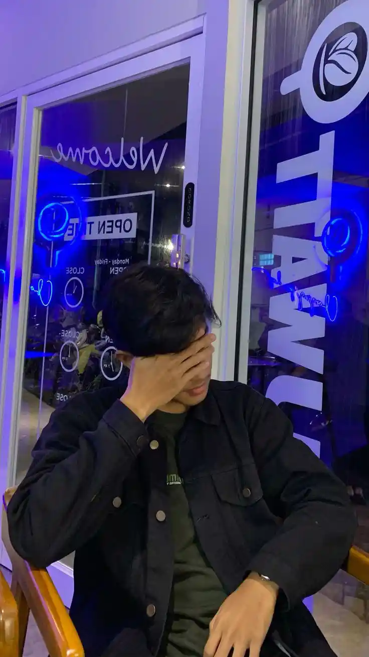 sad boy dp broken heart