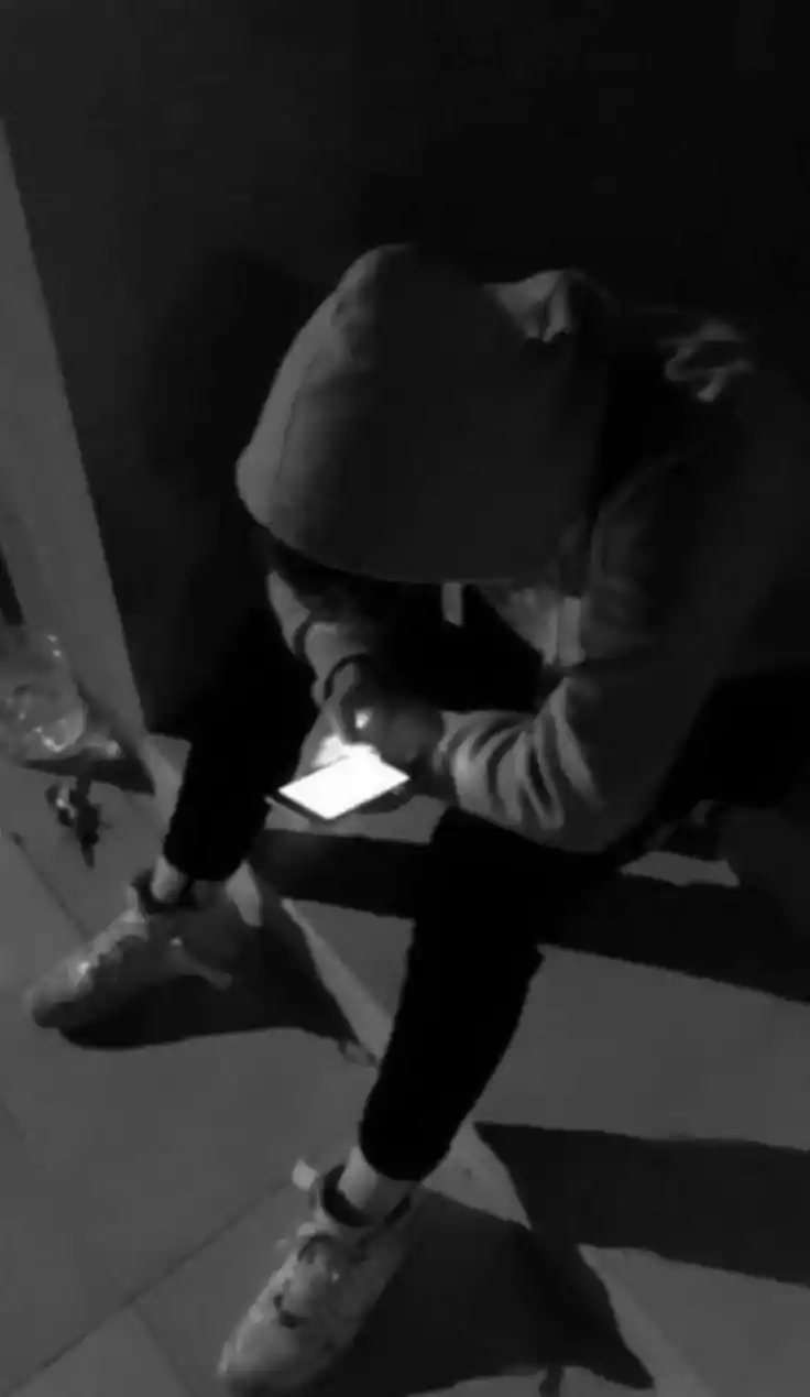 sad dp boy alone hd 4k