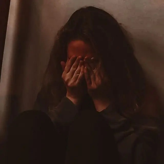 sad-dp-girl-black-download