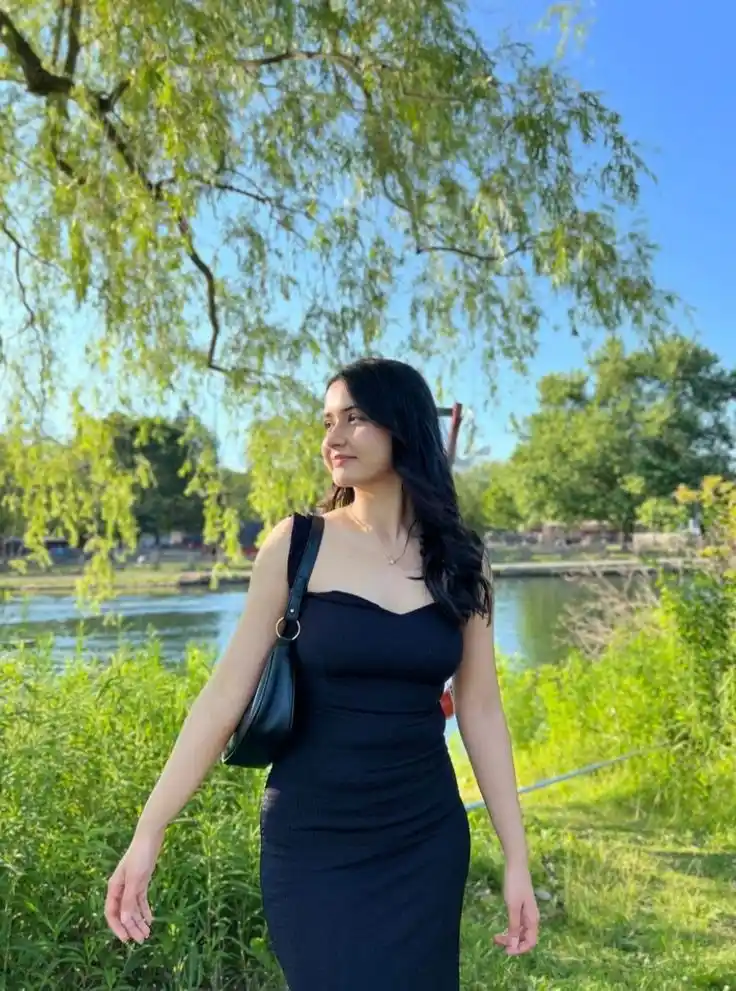 single girl attitude dp for whatsapp