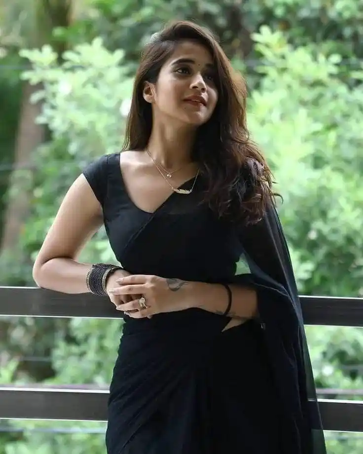 single girl dp black colour simple