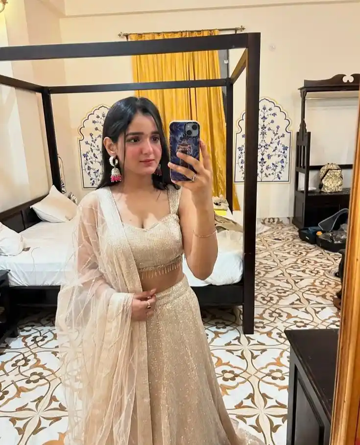 single girl dp cute for instagram