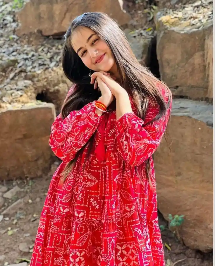 stylish attitude girls dp stylish attitude girls dp