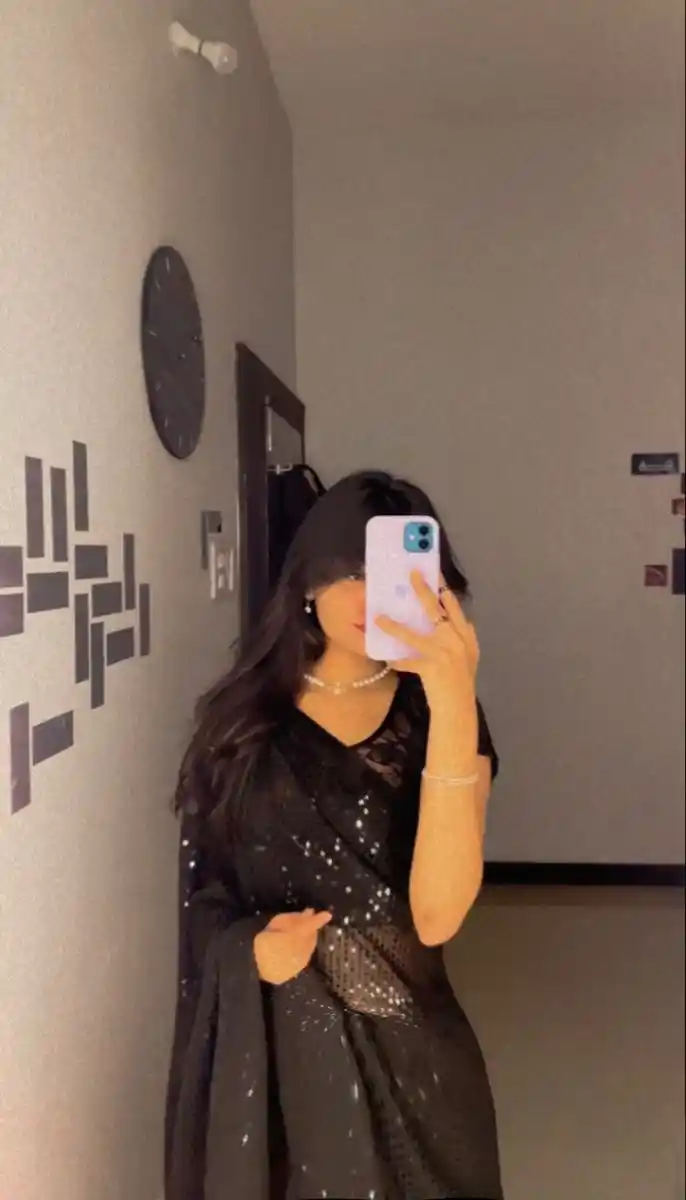 stylish dpz attractive instagram hidden face dp for girls