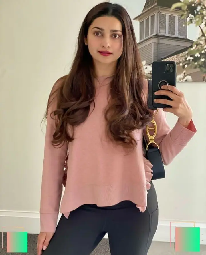 sundar-desi-ladki-ki-photo