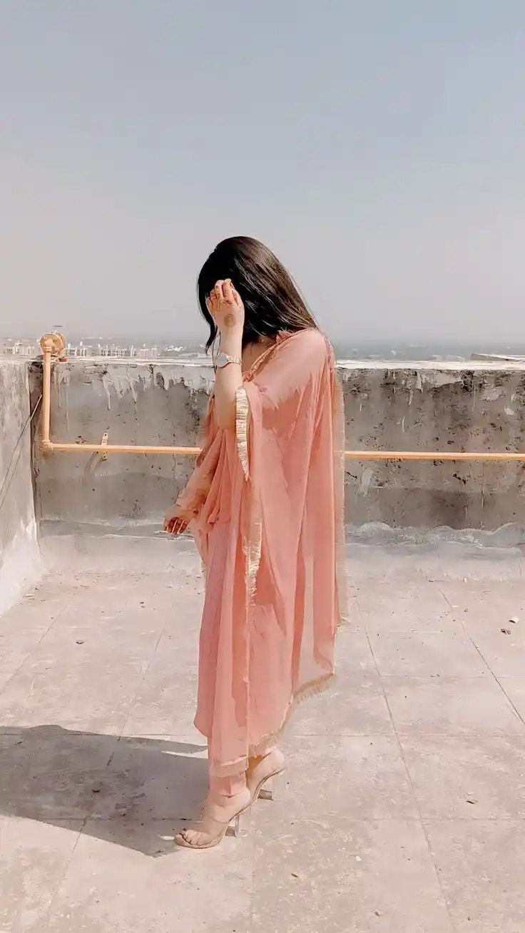 trending hidden face dp for girls trending hidden face dp for girls