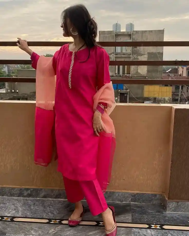 trending hidden face dp for girls trending hidden face dp for girls